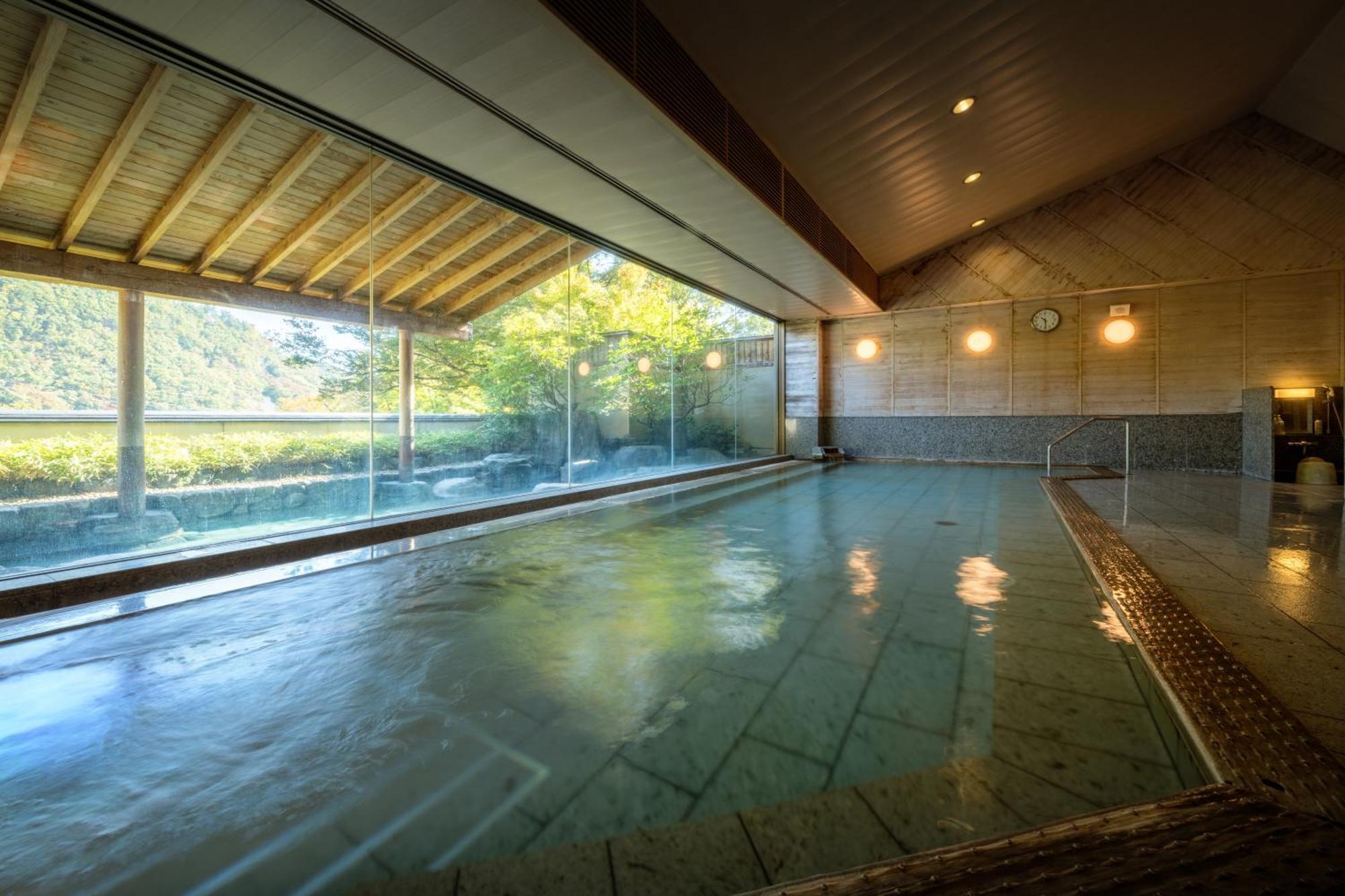 Hotel Iizaka Onsen Surikamitei Ohtori Fukushima  Zewnętrze zdjęcie