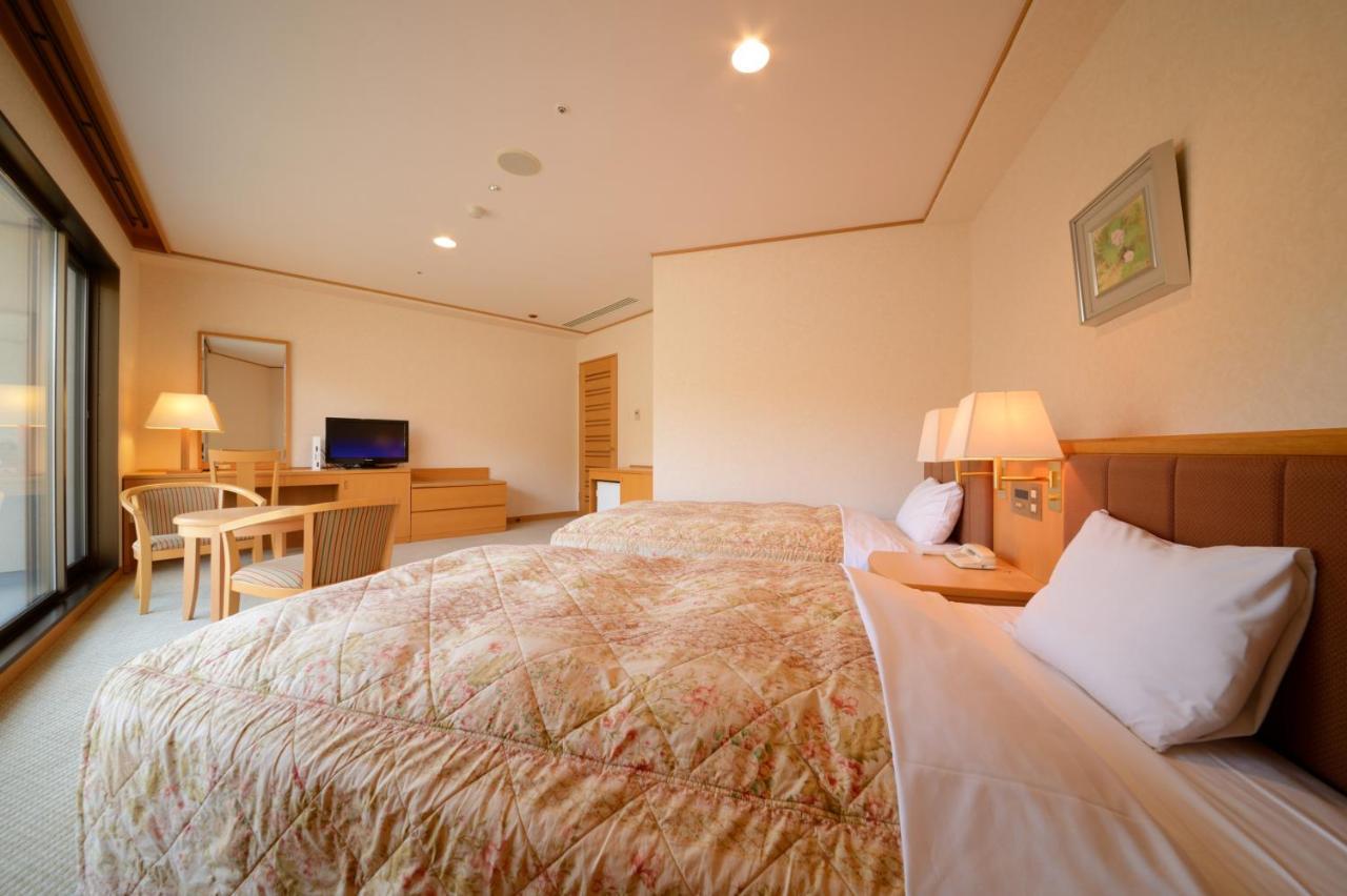 Hotel Iizaka Onsen Surikamitei Ohtori Fukushima  Zewnętrze zdjęcie