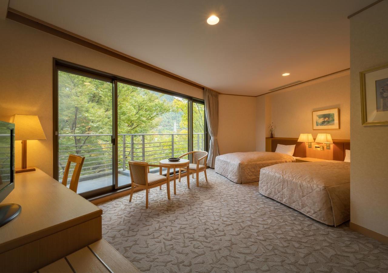 Hotel Iizaka Onsen Surikamitei Ohtori Fukushima  Zewnętrze zdjęcie